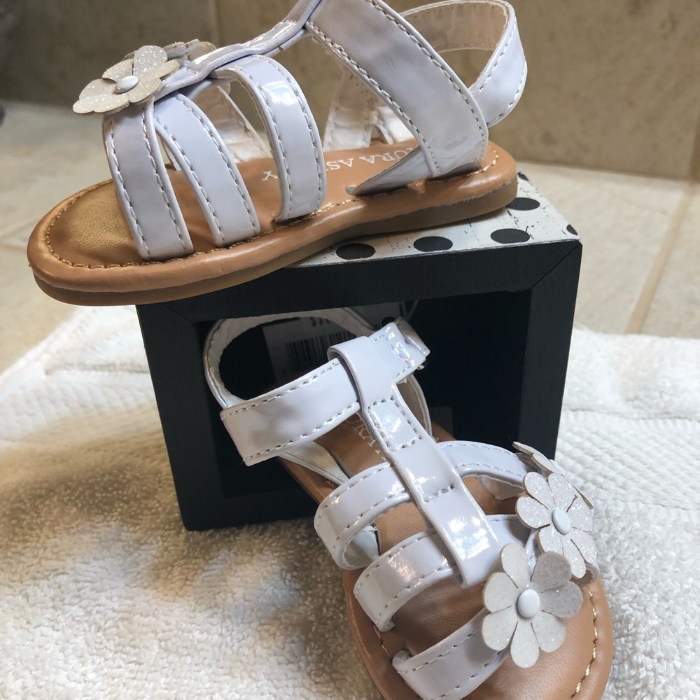 Laura Ashley infant Sandals